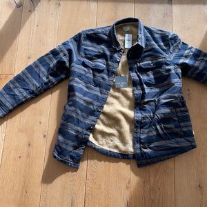 Fleece lined flannel NWT jack O’Neill shacket size L